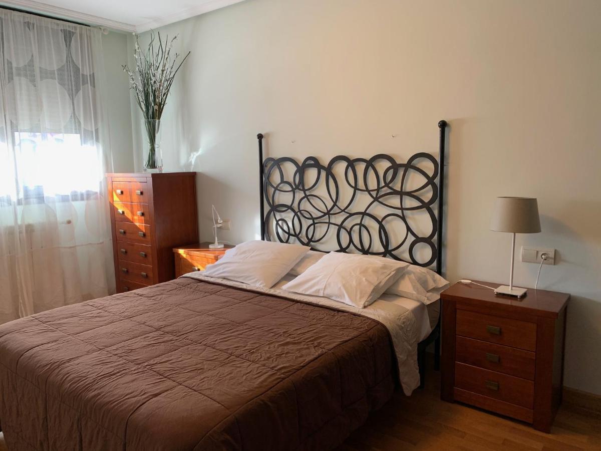 Apartamentos Confortarte Oviedo Dış mekan fotoğraf