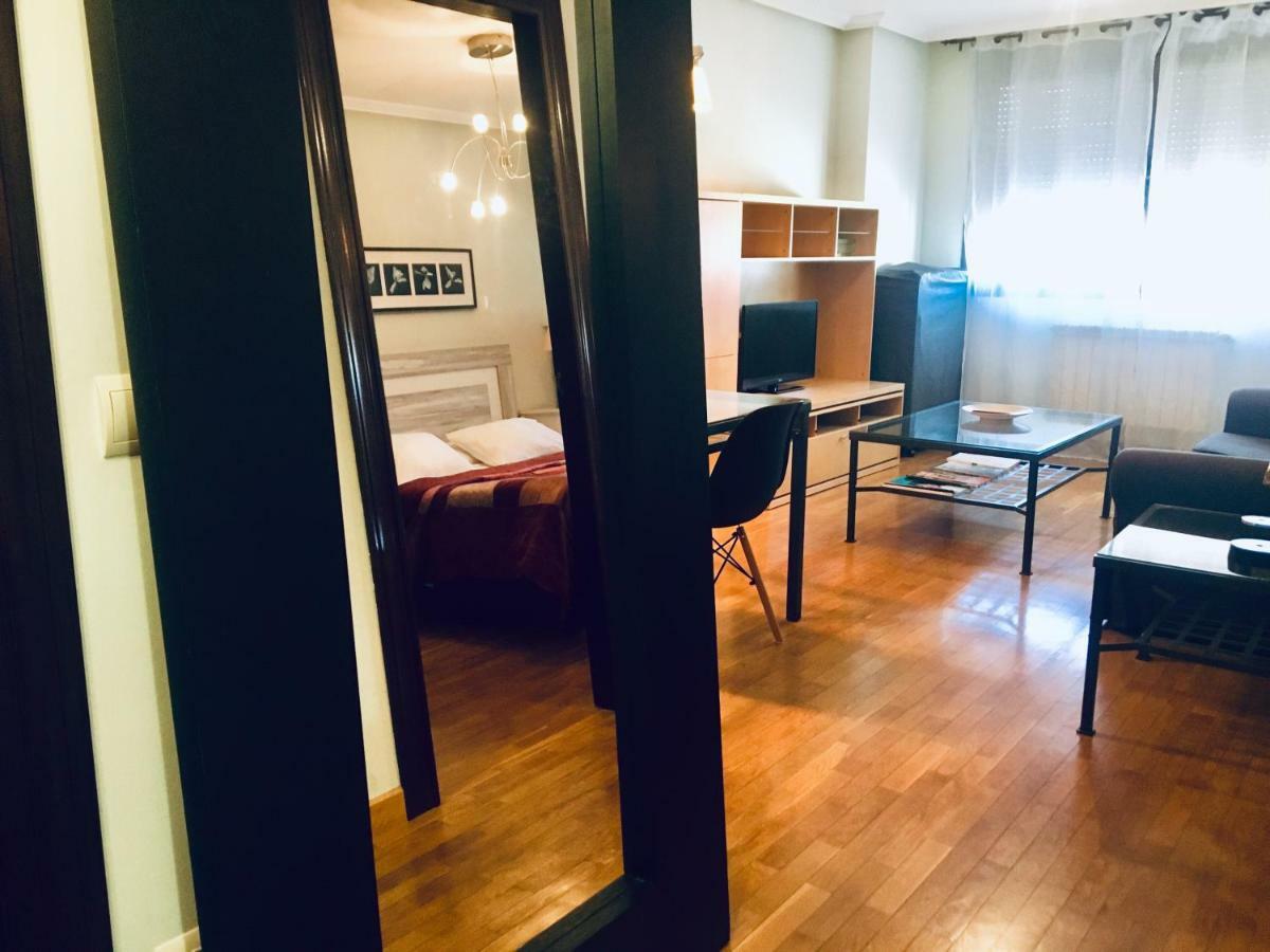 Apartamentos Confortarte Oviedo Dış mekan fotoğraf